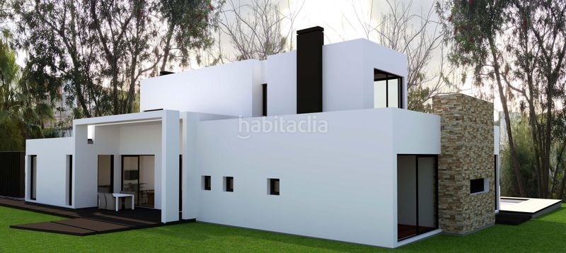 Foto 8c8c7f6a-7faa-41de-832e-2a8e2c88359b. Casa amb aparcament piscina a Guadalmina Baja Marbella