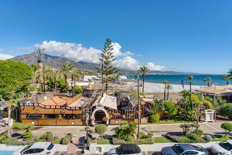 Foto 1a1426c9-7c89-40e5-8769-22f29e9e87ce. Apartment in Puerto Banús Marbella