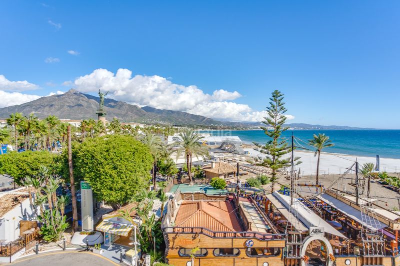 Foto 67117862-3116-4ae6-923d-5f854f372ec6. Àtic a Puerto Banús Marbella