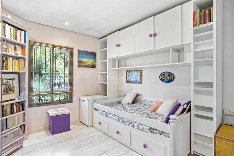 Foto 13efd8f0-fc71-4ffc-a396-b0ef2b7cab60. Appartement mit parking pool in Real de Zaragoza Marbella