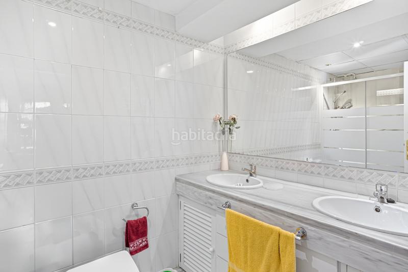 Foto 993df48e-3c5b-4e4a-b17e-e96fb8b11fc7. Appartement mit parking pool in Real de Zaragoza Marbella