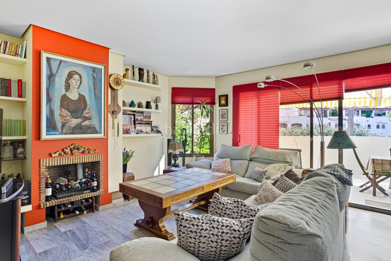 Foto e9a29529-f978-4692-ae3f-ff891216a2b2. Appartement mit parking pool in Real de Zaragoza Marbella