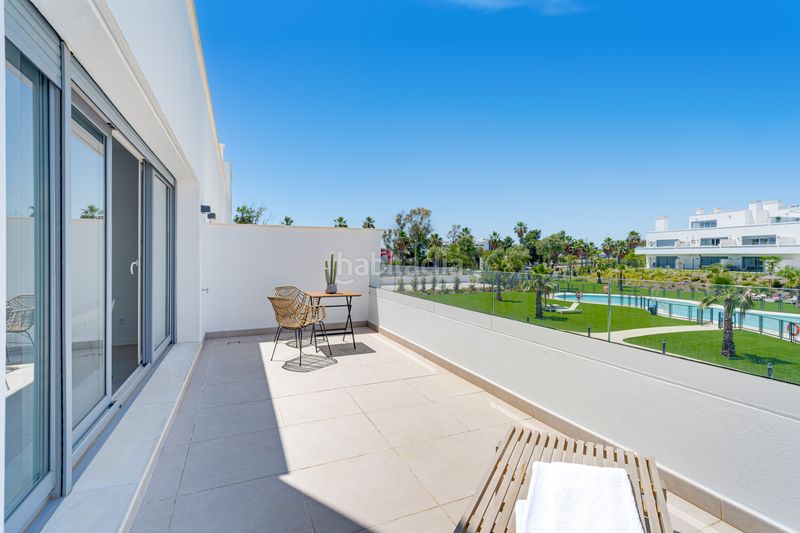 Foto 3c9df1c3-fd95-4faa-a603-0e3ed6ad18aa. Apartament amb aparcament piscina a Bel - Air Estepona