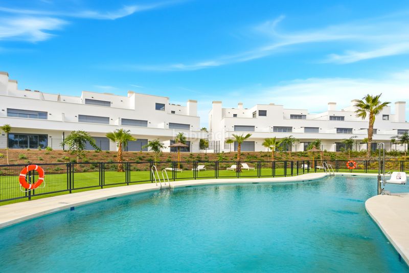 Foto d04fc46c-2992-48d0-9c08-e9325d1aacba. Apartament amb aparcament piscina a Bel - Air Estepona