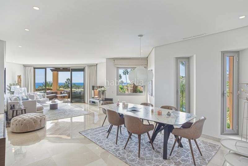 Foto 2d11efc1-daf0-4341-aeef-dc585f8b6ce5. Attique avec parking piscine dans Sierra Blanca Marbella