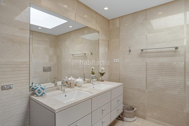 Foto a444017a-c293-4acd-99e3-a31924ce622d. Attique avec parking piscine dans Sierra Blanca Marbella