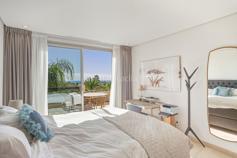 Foto ff15a8e3-2ed0-48aa-a73b-0f9725418eaa. Attique avec parking piscine dans Sierra Blanca Marbella