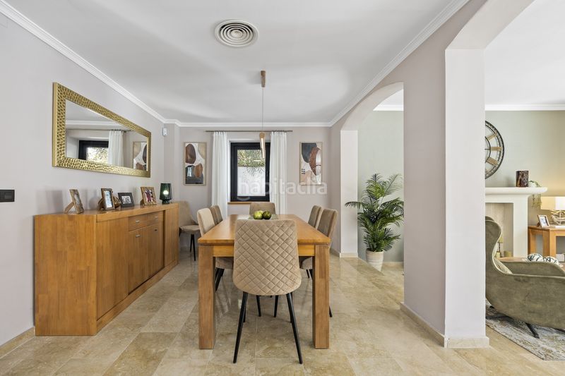 Foto 3892140d-0f91-4754-839d-cbc899dd785f. Casa amb aparcament piscina a El Paraíso Benahavís