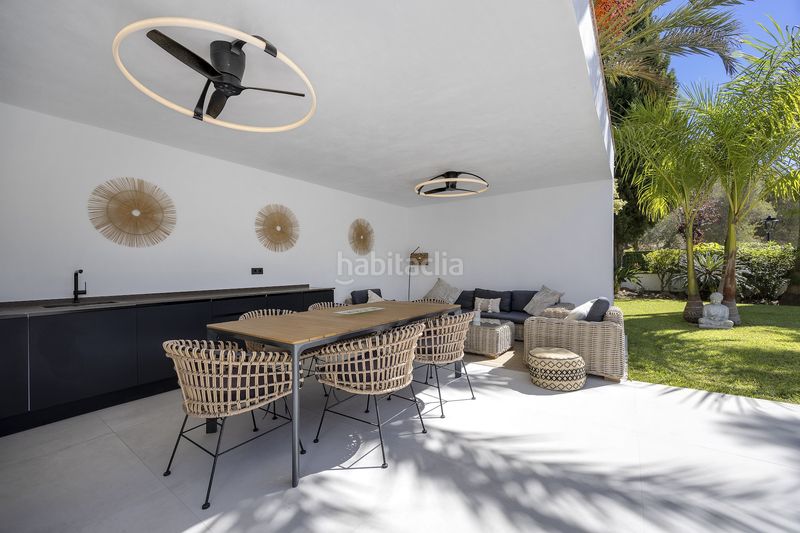 Foto edff3c2f-9392-43e0-9a71-41dfb1aac89e. Casa amb aparcament piscina a El Paraíso Benahavís