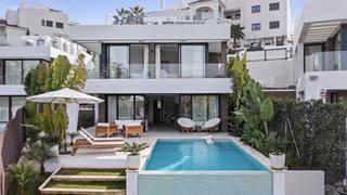 Maison à La Concha - Resina Golf. Villa contemporánea con orientación oeste de seis dormitorios si