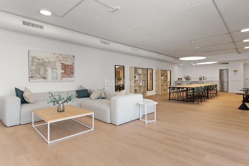 Foto 284346a6-bce3-4b26-92bd-a849b6b7f462. Àtic amb aparcament piscina a La Concha - Resina Golf Estepona