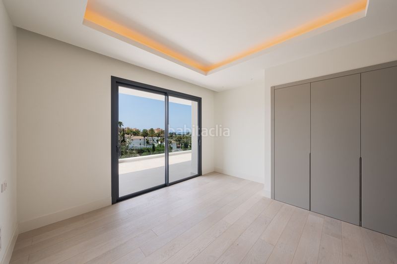 Foto c3e3bab9-9043-494b-a011-16d29faaeff9. Casa amb aparcament piscina a La Concha - Resina Golf Estepona
