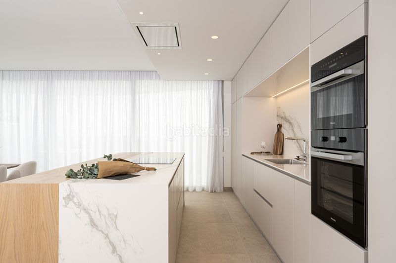 Foto 88051355-4c26-4755-9824-3e804e9a36d7. Apartament amb aparcament piscina a La Quinta Benahavís
