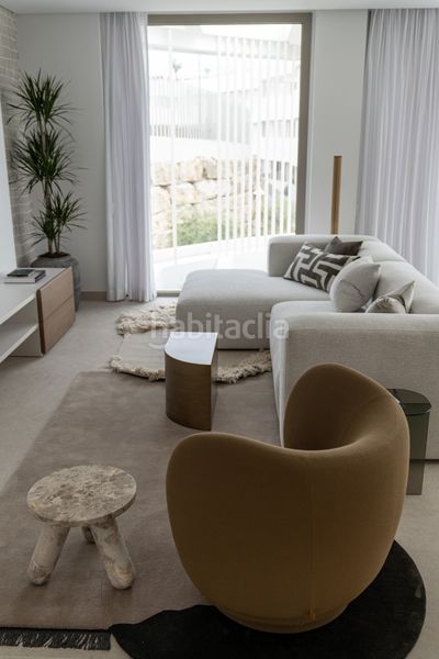 Foto d2d8b463-f140-44e3-819d-54252a054280. Apartament amb aparcament piscina a La Quinta Benahavís