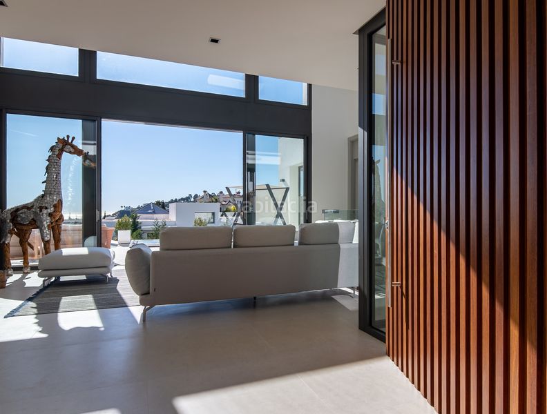 Foto 5bfe008d-d4f8-4e24-a2f2-f230c5e019ad. Casa amb aparcament piscina a La Quinta Benahavís