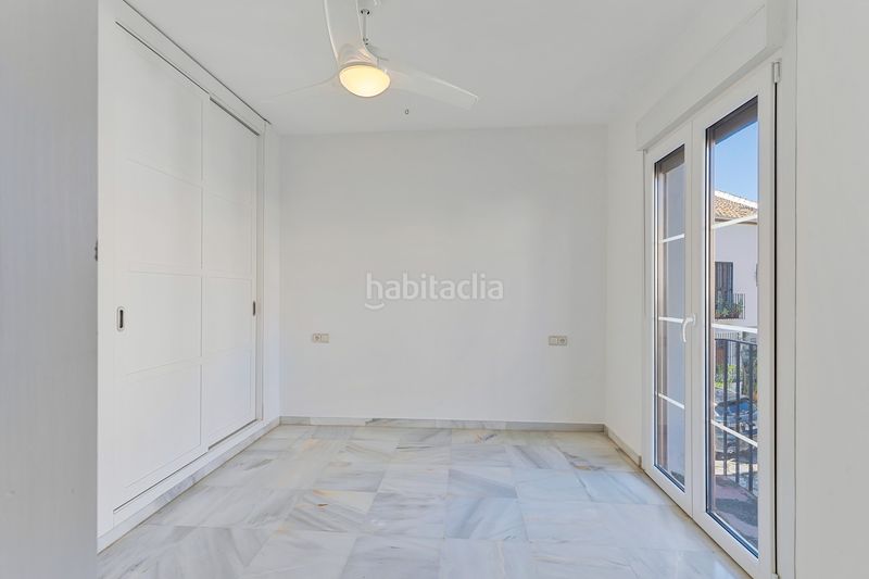 Foto 05ae54af-e203-45f0-a8ad-bf8983004633. Casa adossada amb aparcament piscina a Nagüeles Alto Marbella