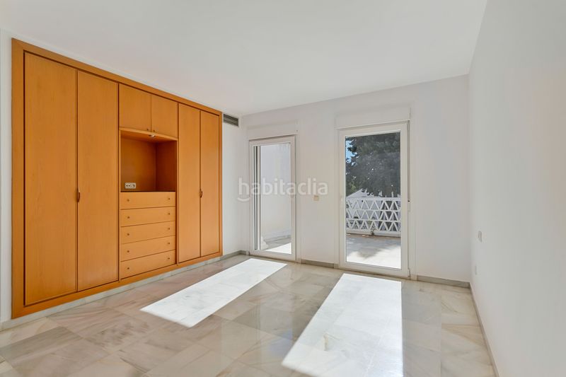 Foto 3581b80d-6808-4db3-8b95-4c199c079952. Casa adossada amb aparcament piscina a Nagüeles Alto Marbella