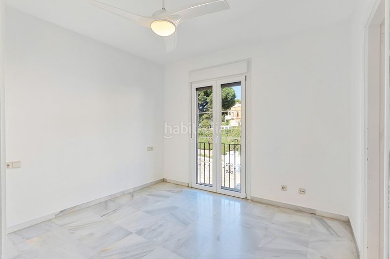 Foto b997d8af-e75c-4d36-8bad-f4addce973c2. Casa adossada amb aparcament piscina a Nagüeles Alto Marbella