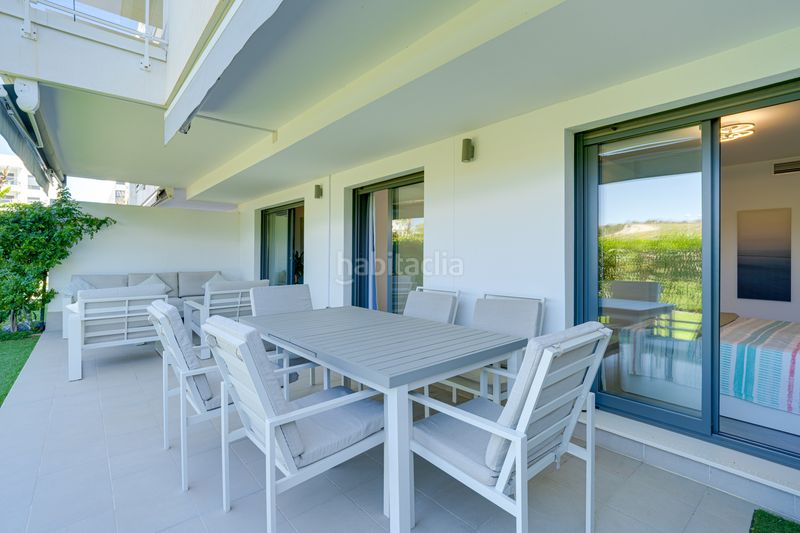 Foto 5afe1f8b-9f7f-4277-8ee1-943b09d5a023. Planta baixa amb aparcament piscina a la cala Mijas Mijas