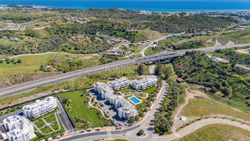 Foto c65979e9-033f-4bb1-8a3e-bec5df7e846d. Planta baixa amb aparcament piscina a la cala Mijas Mijas