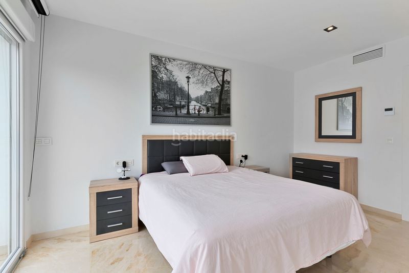 Foto 19c87a5e-013f-40e5-9374-90281106490f. Casa adosada impresionante casa adosada de cuatro dormitorios situada en la comunidad cerrada de el romeral de Calahonda, costa en Mijas