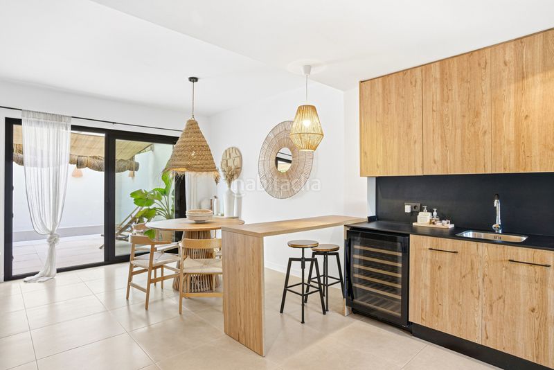 Foto 0b54b894-6463-4219-a593-56a933b834c2. Casa adossada amb aparcament piscina a Paraiso - Barronal Estepona