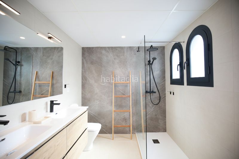 Foto 73b15b3e-1ade-4828-957b-80c21d94aa21. Casa adossada amb aparcament piscina a Paraiso - Barronal Estepona