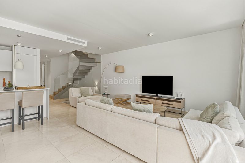 Foto 50ce4744-2178-47fd-9586-6acbd323990c. Casa adossada amb aparcament piscina a la cala Mijas Mijas