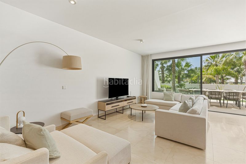 Foto 79fee083-a1ef-404f-9416-8cd4b3294756. Casa adossada amb aparcament piscina a la cala Mijas Mijas