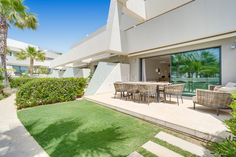Foto ddaa2f19-934b-4391-9e61-f3f8c9611b36. Casa adossada amb aparcament piscina a la cala Mijas Mijas