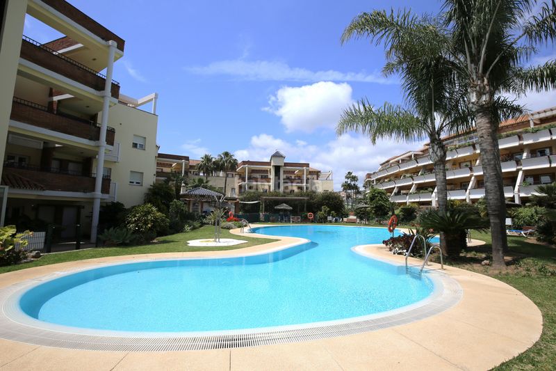 Foto 4eecc346-b43d-4556-9e77-48070895fe10. Planta baixa amb aparcament piscina a Riviera del Sol Mijas