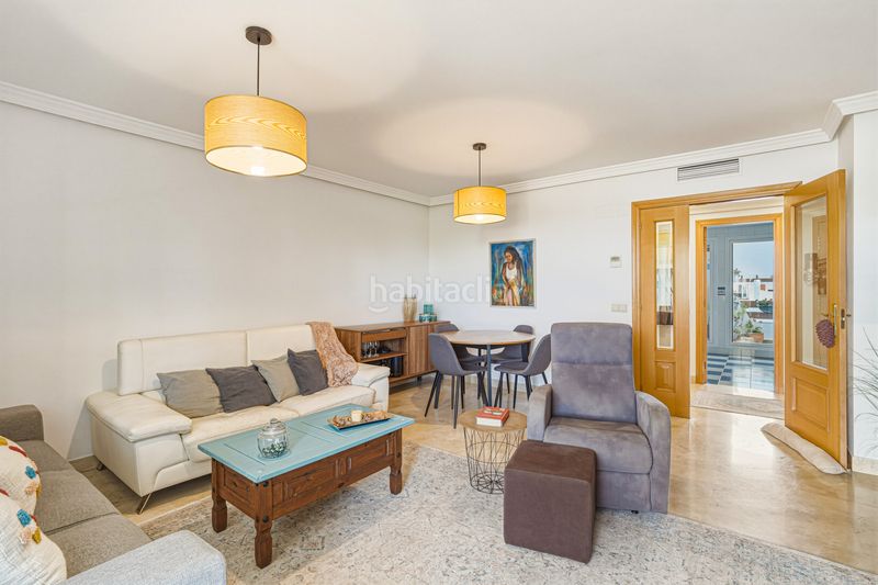 Foto 819ca34e-b52f-4e67-b3da-72598c98c140. Apartament amb aparcament piscina a La Concha - Resina Golf Estepona