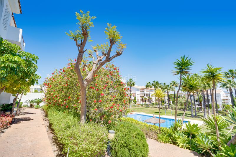 Foto a1f62ff7-8f29-47bb-a47b-dea7d91cfb83. Apartament amb aparcament piscina a La Concha - Resina Golf Estepona