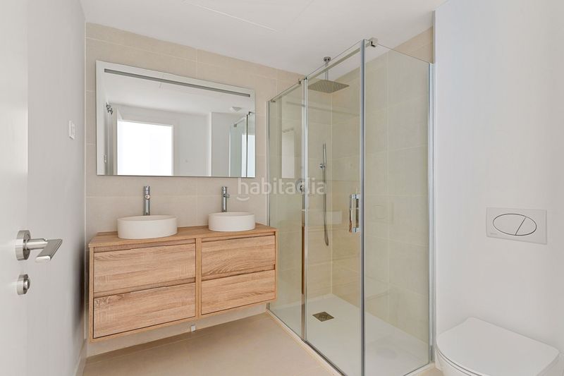 Foto 44ceaf45-0ec2-4fbf-8f50-7daf9d3862bc. Apartament amb aparcament piscina a El Higuerón Fuengirola