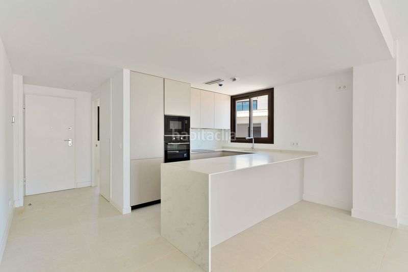 Foto 47599850-a5bb-4720-b065-efa18bae4b32. Apartament amb aparcament piscina a El Higuerón Fuengirola