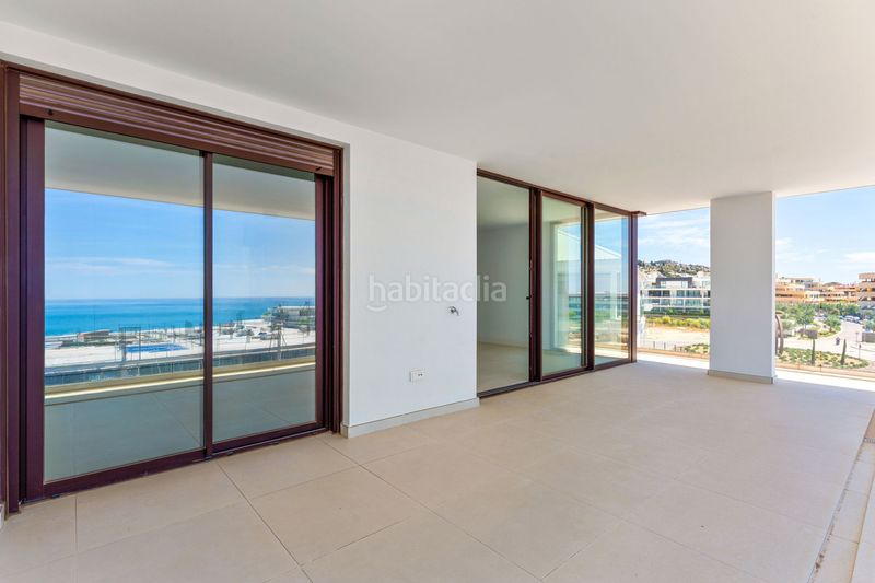 Foto 8a7a23eb-db1c-47c4-b96c-41c6be02cbe6. Apartament amb aparcament piscina a El Higuerón Fuengirola