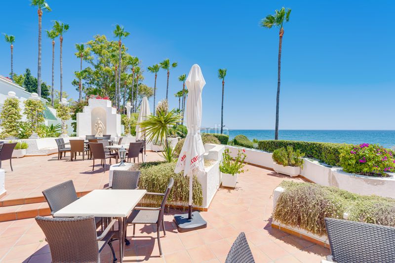 Foto 710b7a39-b1d7-45ae-ada1-6004217a68bc. Apartament amb piscina a El Velerín Estepona