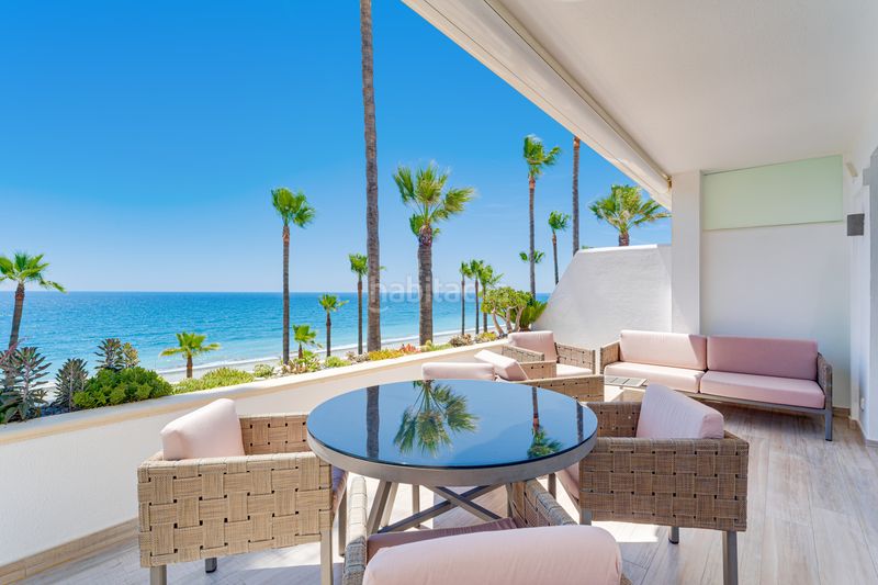 Foto fe5f45d7-a502-4ebe-97e9-10b73c44c8e1. Apartament amb piscina a El Velerín Estepona