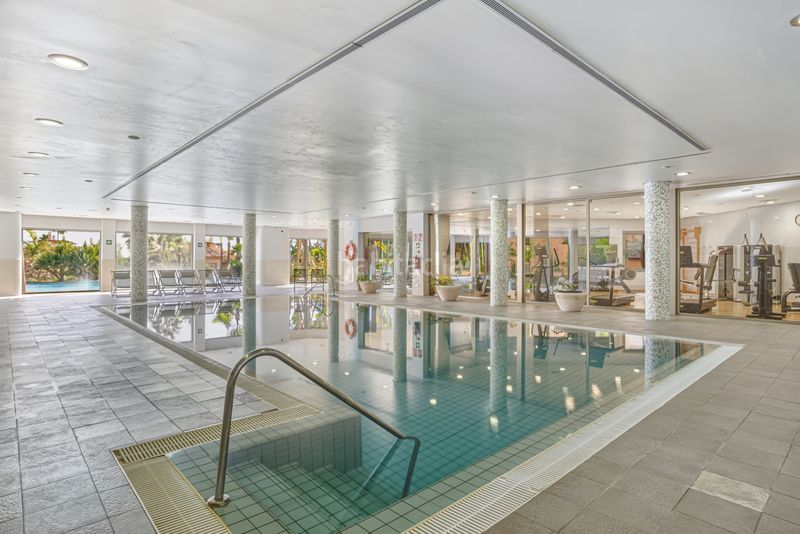 Foto e8291241-5596-4cbb-b1c8-3a2225bba013. Planta baixa amb aparcament piscina a Sierra Blanca Marbella