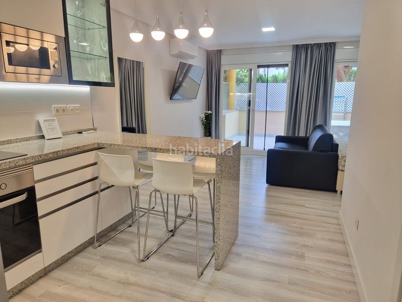 Foto 02fd13b2-61e9-4564-9109-aa22588b178c. Planta baixa amb aparcament piscina a Romana Playa Marbella