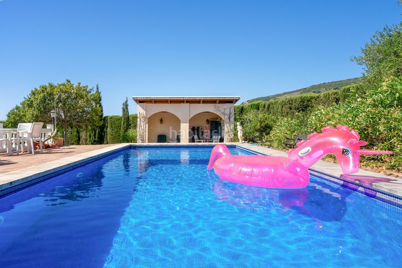 Foto d7ff418f-9841-408e-b960-14dca96e91e4. Casa amb aparcament piscina a altos de Estepona Estepona