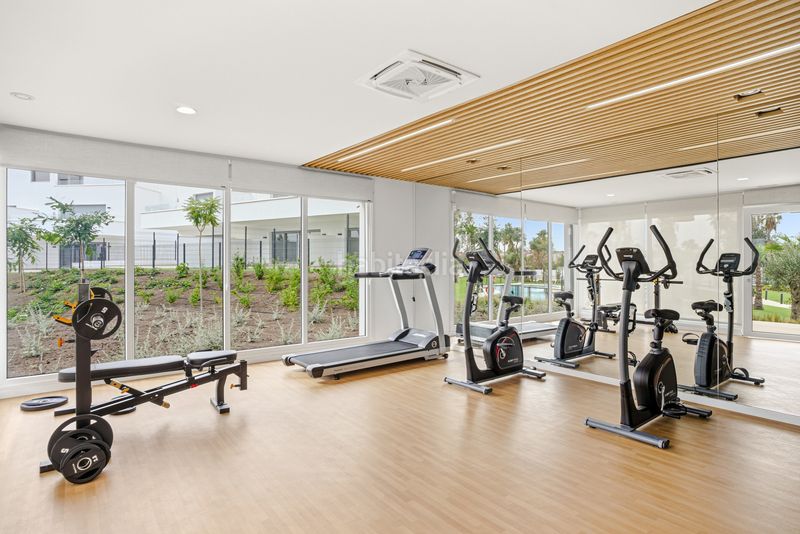 Foto 0bf8cc21-f4dc-40d8-82d7-69f700c00b88. Apartament amb aparcament piscina a Bel - Air Estepona