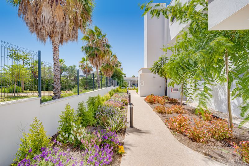 Foto fb9b927c-272b-40f5-a897-4de1d688e575. Apartament amb aparcament piscina a Bel - Air Estepona