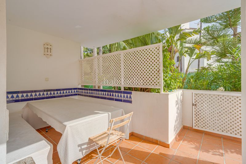 Foto 01d47ab0-72aa-487c-883d-1c4abc87ef53. Planta baixa amb aparcament piscina a Elviria Marbella