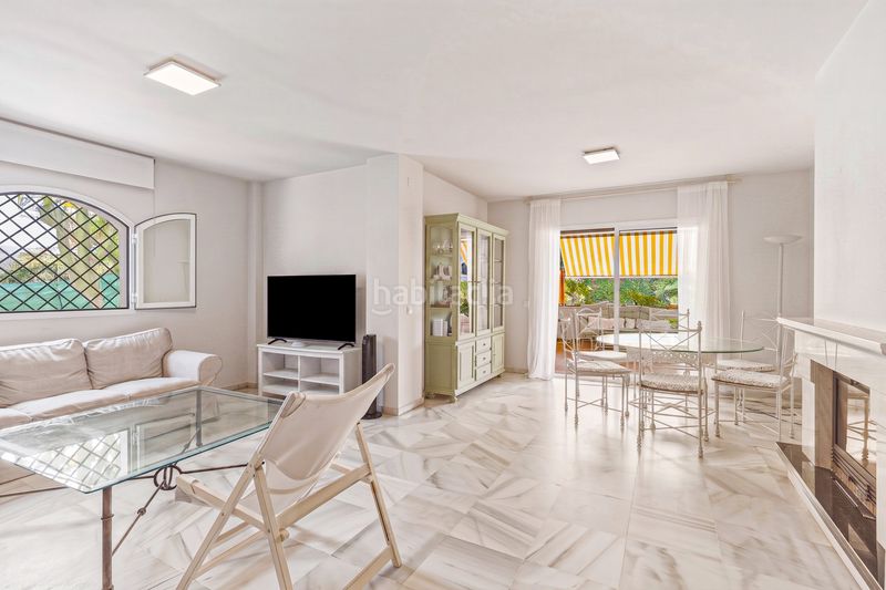 Foto 233e252b-bc18-4204-a256-cc0c915450e1. Planta baixa amb aparcament piscina a Elviria Marbella