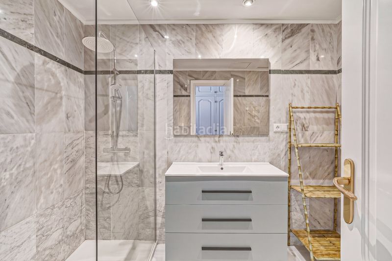Foto a6849c72-f207-40f7-a220-06627e4c5585. Planta baixa amb aparcament piscina a Elviria Marbella