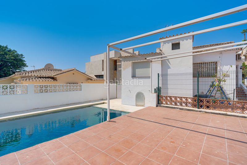 Foto ac292546-0039-46ed-94c7-b2b0d69f63d6. Casa amb aparcament piscina a Nueva Andalucía centro Marbella