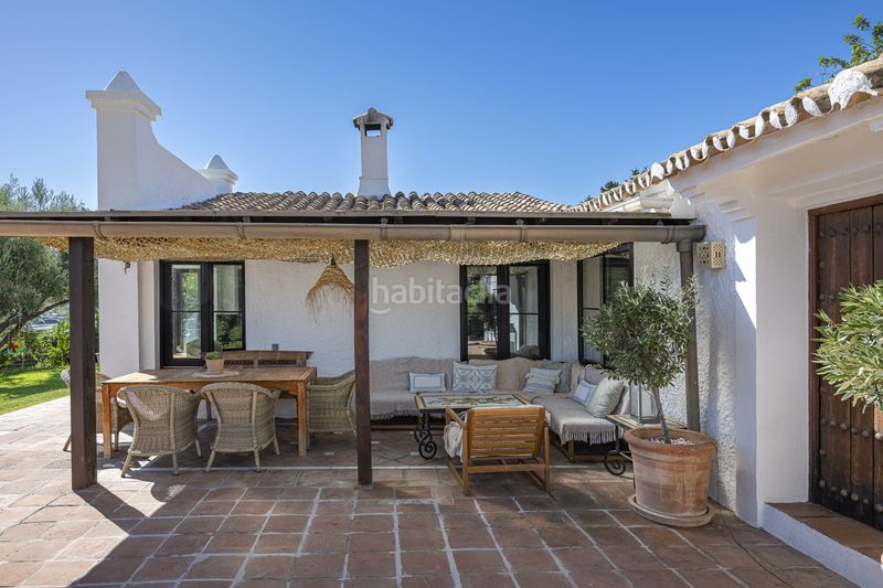 Foto d60fe139-dee7-4643-8dbc-289c5b8f2618. Casa amb aparcament piscina a Guadalmina Alta Marbella
