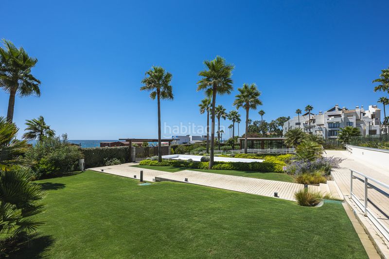 Foto 527e77ff-a16f-4a33-a22d-a1d88fe43c13. Apartament amb aparcament piscina a El Velerín Estepona