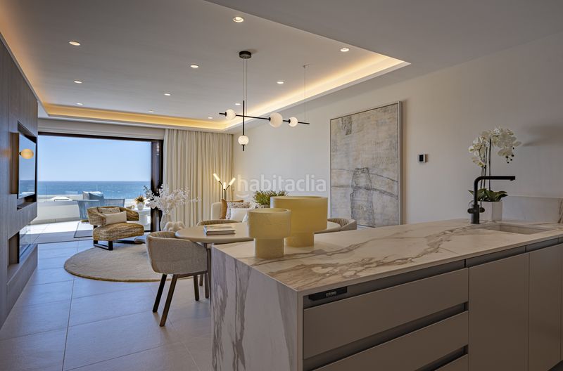 Foto dc512b8c-77fb-4781-801f-04dadf7637f7. Apartament amb aparcament piscina a El Velerín Estepona